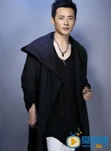 天下长河康熙是谁演的_康熙扮演者罗晋资料 | 爱剧情