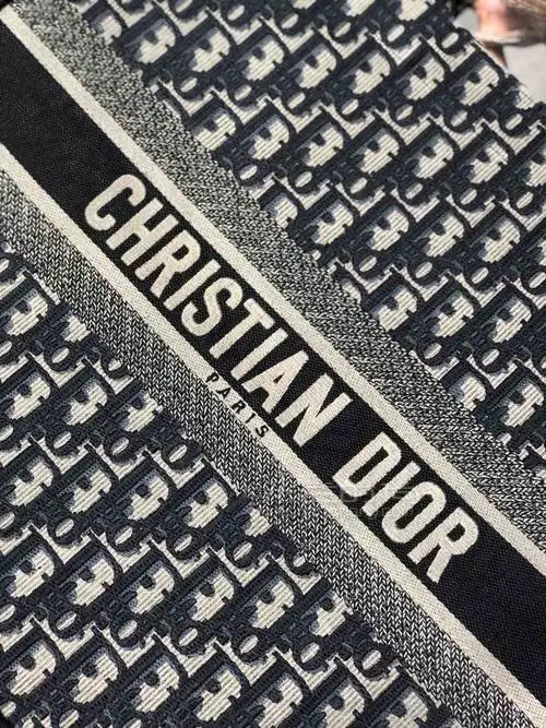 迪奥托特包diorbooktote女士购物袋经典老花刺绣手提包大号