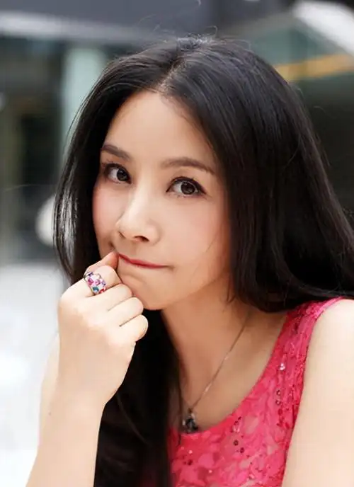 何琳个人资料:因一顿饭和丈夫结缘,和婆婆情同姐妹,日子红红火火有