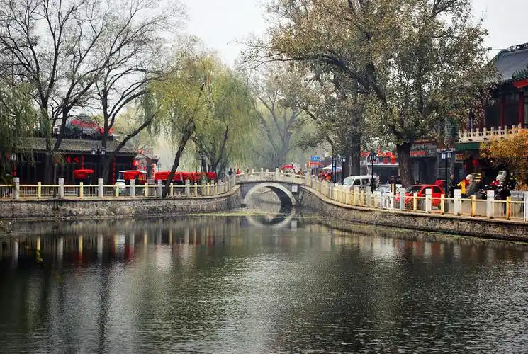 照片-032 br /> 后海的银锭桥