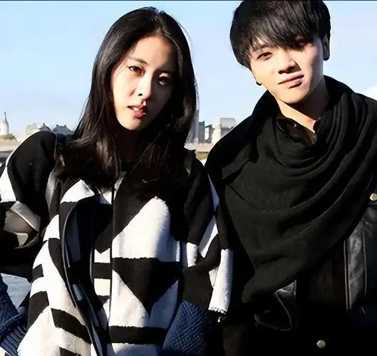 张碧晨华晨宇:生子4年后,一个被嘲,一个翻红,现状是最好结局