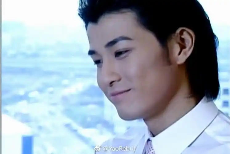 补图:又是为徐泽亚爆灯的一天-纳兰芃芃