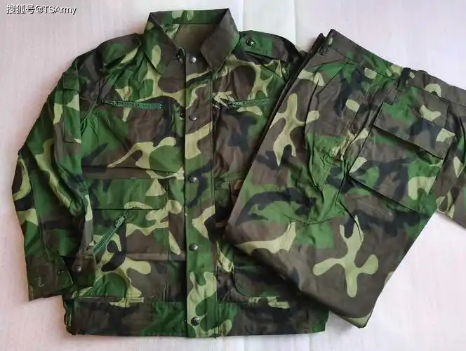 中国武警40余年的作训服变迁史_迷彩_年代_装备