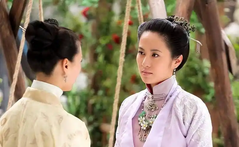 原创叶璇童年女神滤镜碎了一地42岁还单身未婚