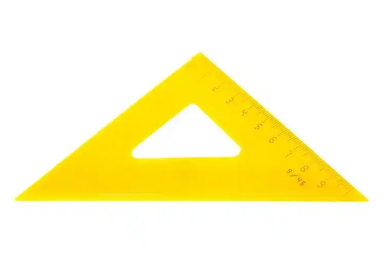 现代的黄色三角形,在白色背景上的现代黄色三角形