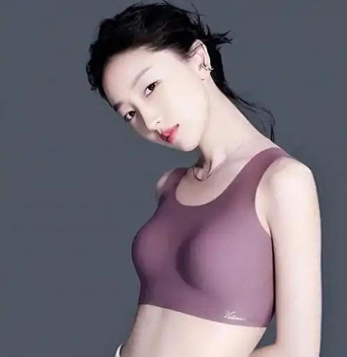 私生活混乱,与男友玩"拔萝卜"不拉窗帘,周冬雨还是暴露了本性