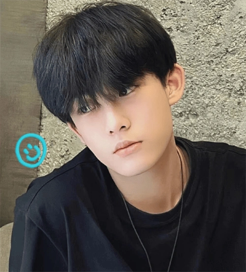 学院风男士发型,简单清爽的发型,清新别致又好打理