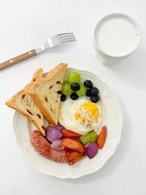 早餐拼盘no48蔓越莓吐司