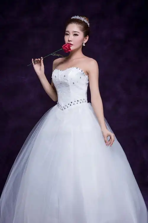 m,l,xl颜色白色主图来源实拍有模特货号0804产品类别婚纱品牌卡夫威主