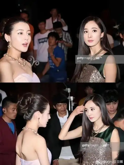 迪丽热巴杨幂微时代之恋时期同框图……|迪丽热巴|微时代|杨幂_新浪