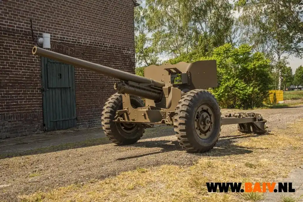 【火炮】美国m1 57mm 反坦克炮.出自法国南部地区,现为 - 抖音