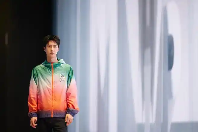 王一博 跃动上海舞台