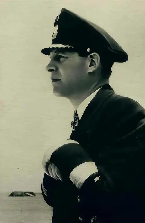 二战德国海军中的海军准将是不是将官?