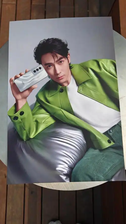 朱一龙同款小直屏#oppo reno12线下活动 ,oppo品牌代言人,光影美学家