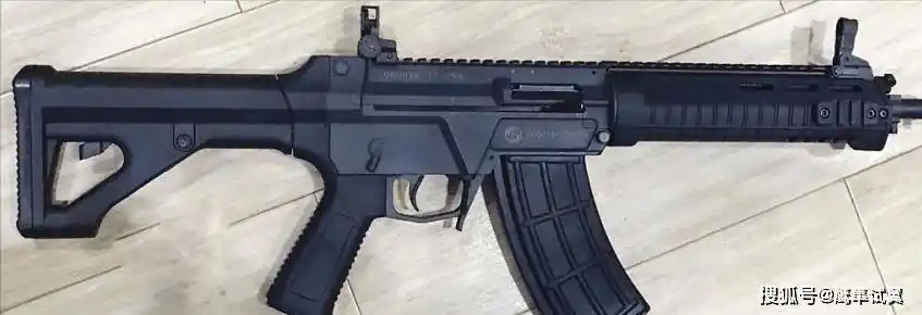 其实这就是一个新式步枪,代替老式步枪为嘛不能那么快的一个问题.