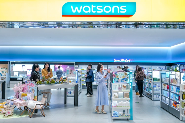 屈臣氏:2023盈利稳健增长,重塑零售"价值模型"