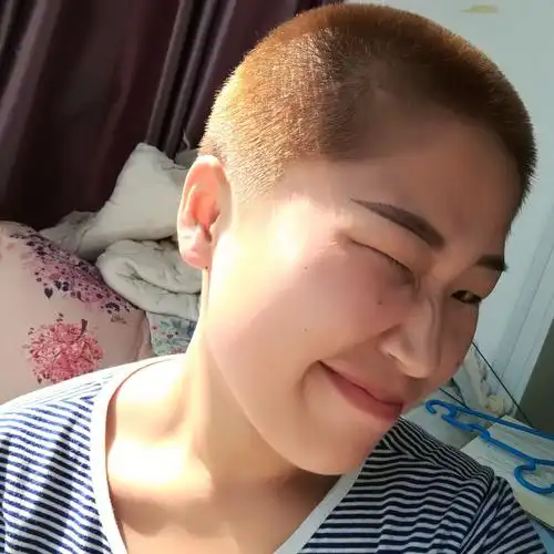 女生留板寸是什么样的体验?