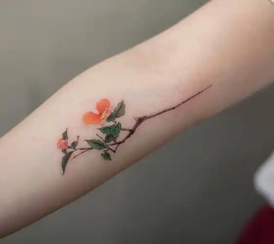 小臂小清新花儿纹身图案
