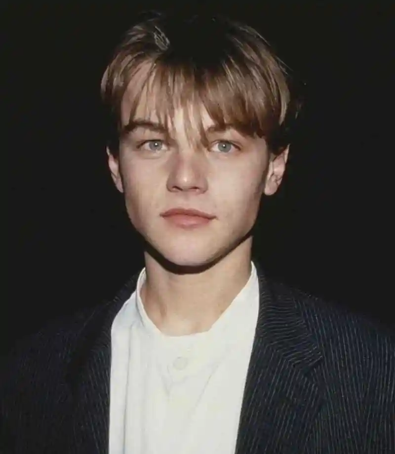 年轻时候的莱昂纳多(leonardo dicaprio)确实是万人迷,双眼有光懂得