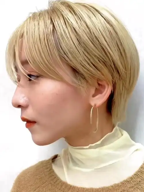 女生超短发分享甜酷潮短发