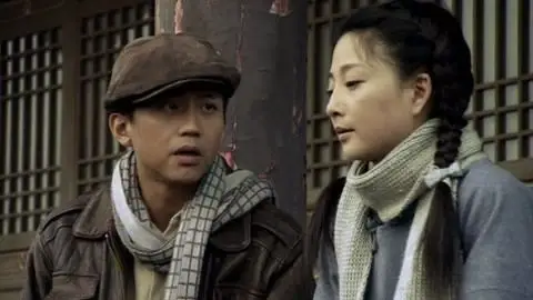 延安爱情邓超带殷桃到他的住所殷桃看到后哭了太艰难了