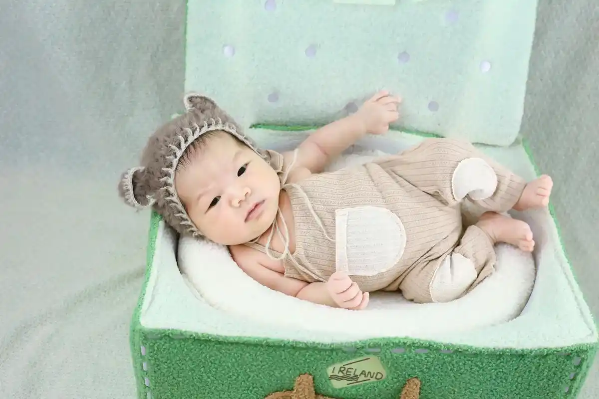 我家宝宝12天照片,可爱宝贝 - 抖音