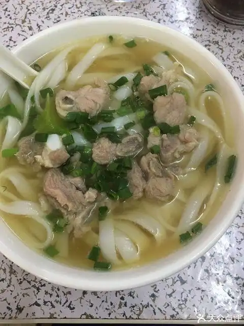 排骨汤河粉图片