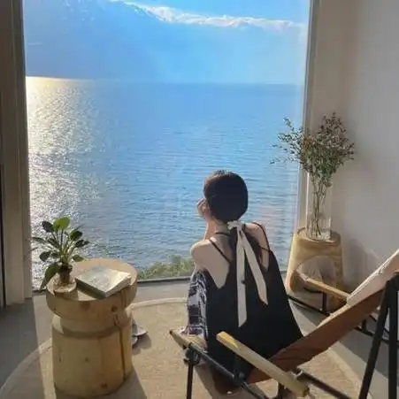 女人海边微信头像图片