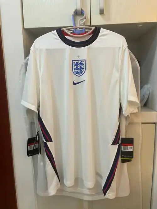 2021欧洲杯主场球衣