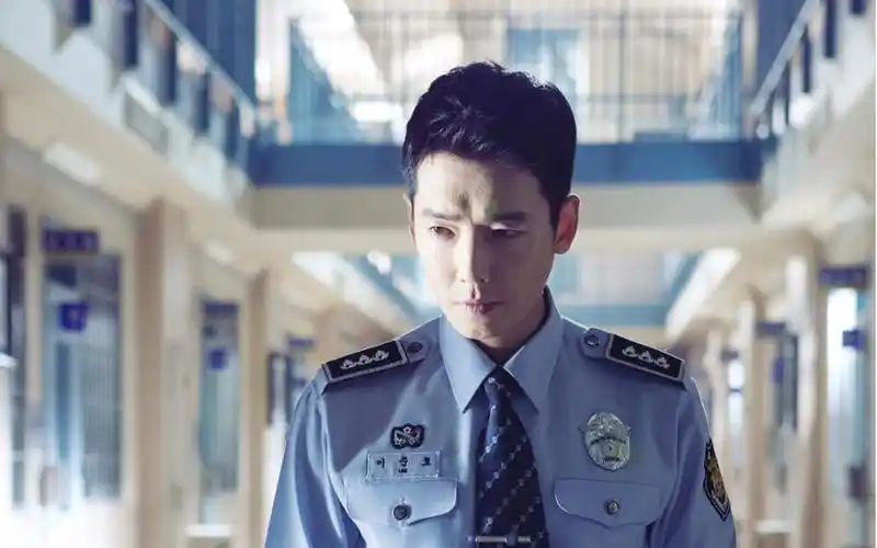 机智的监狱生活【郑敬淏】【李俊浩的高能(baozao)日常】_哔哩哔哩