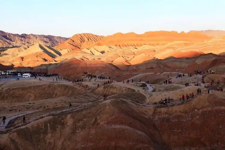 甘肃有哪些旅游景点呢?