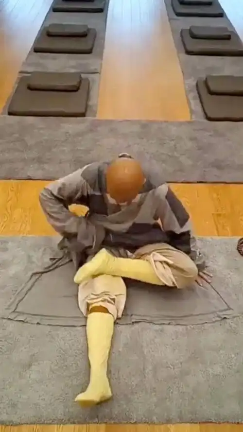 少林盘腿打坐,严格程度超乎你的想象!