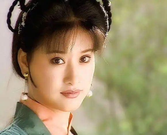 男人扎堆的水浒传不止潘金莲一个美女细数剧中漂亮女演员