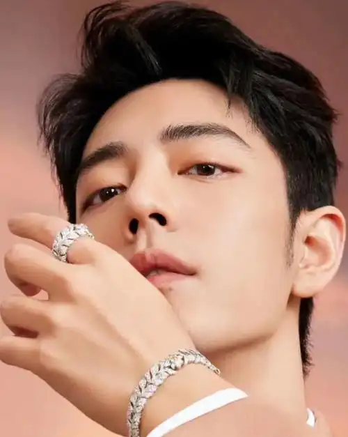 肖战小细节见真实人品颜值会变但是人品是永远不变