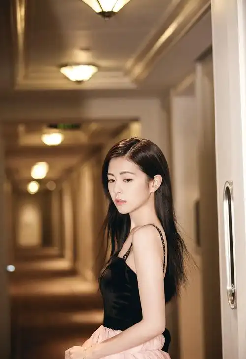 任容萱优雅性感写真图片38