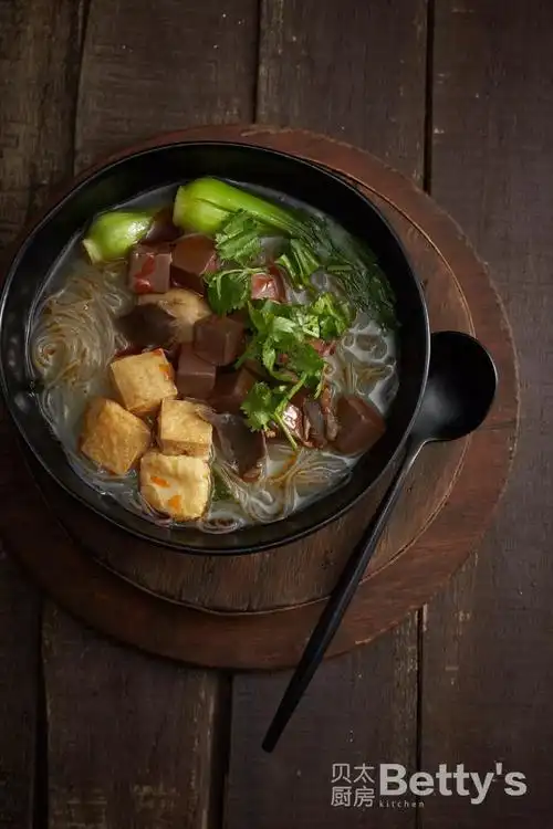 南京鸭血粉丝汤真正的风味人间