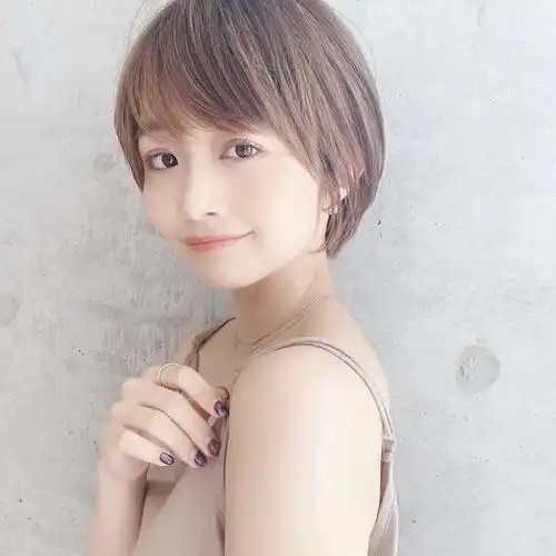 夏日炎炎这9款又甜又飒的日系短发一定让你吸睛度满分