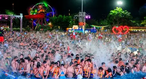 广州长隆水上青春电音节开启