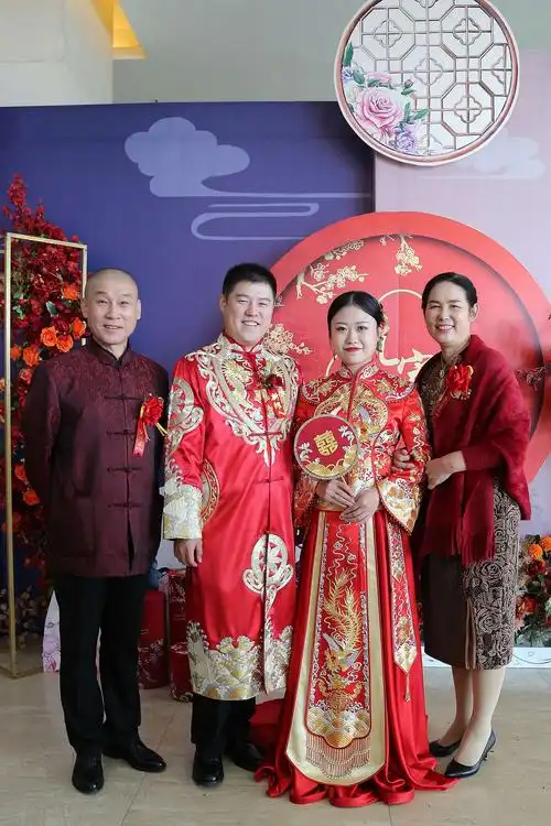 请把手机横过来欣赏以下这组照片