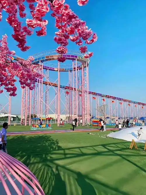 欢乐谷游乐园一大一小只要69.9,单人只要39.9,7月21 - 抖音