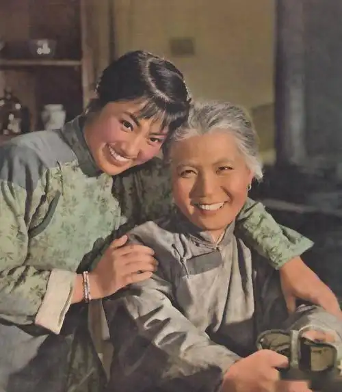 五六十年代的大众电影封面剧照片欣赏