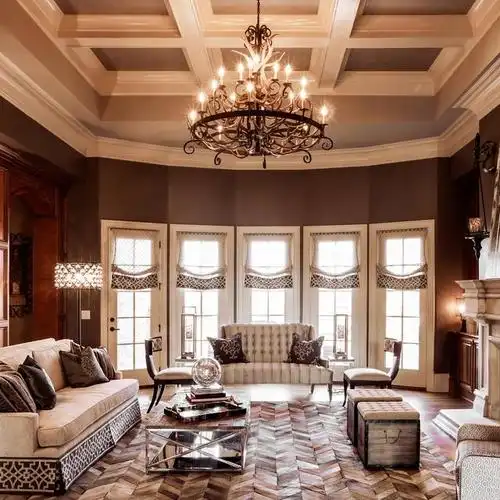 家装欧式风格起源于欧洲,尤其是17世纪至19世纪的欧洲贵族宫廷和城堡.