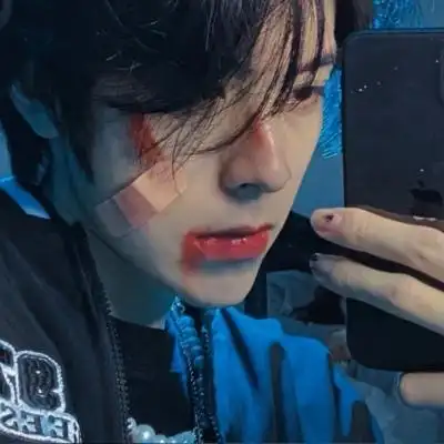 高清失恋又很丧的头像男生超酷图片