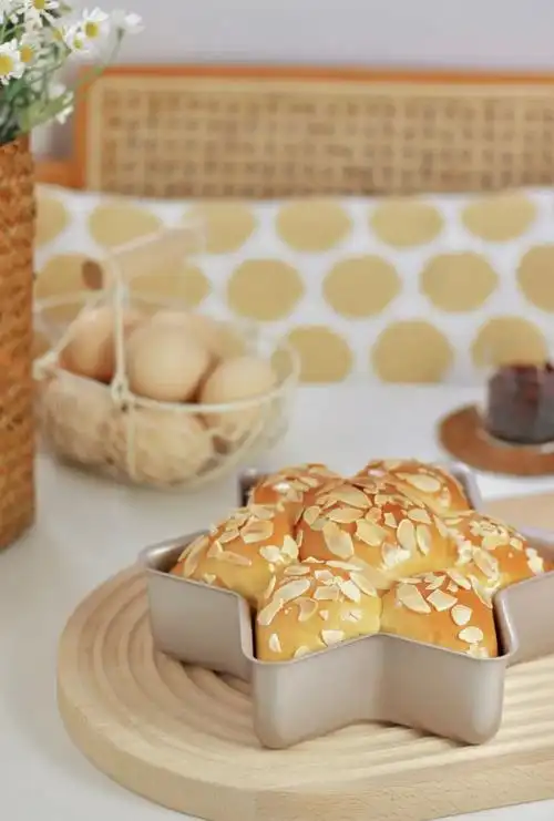 蔓越莓奶酪馅星星面包的做法