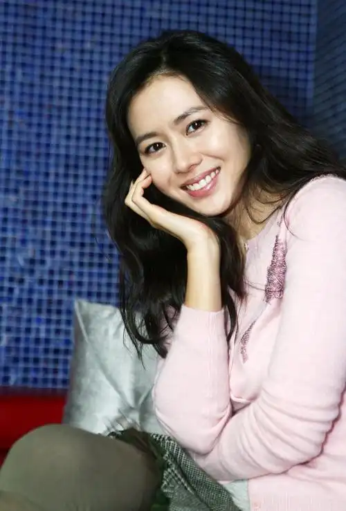 生活人物摄影 图片素材-名人明星-人物图库-图片素材 - 淘图网 taopic