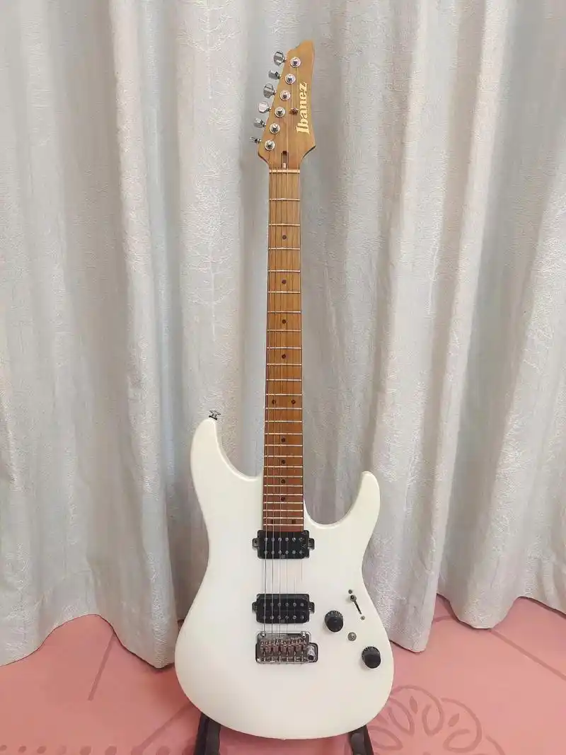 ibanez az2402依班娜电吉他