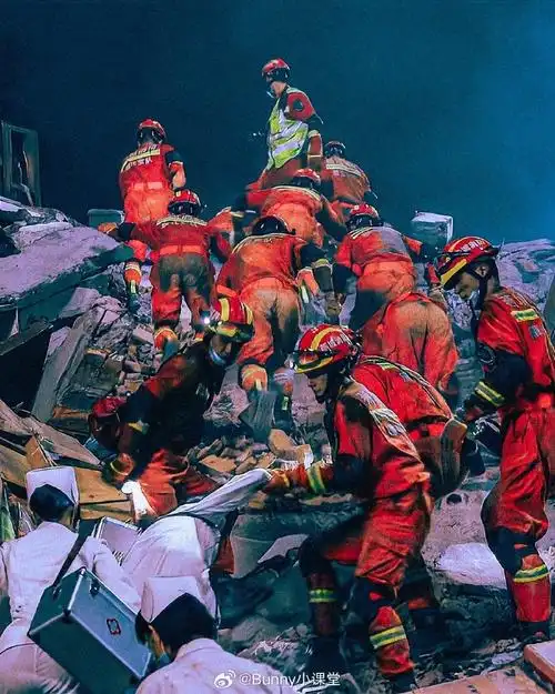 消防员就应该拍成这样