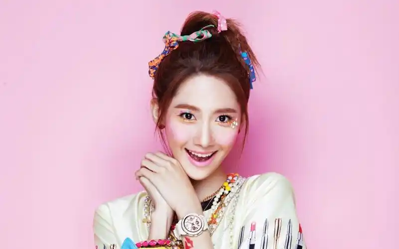 少女时代kissmebabyg代言桌面壁纸第5张