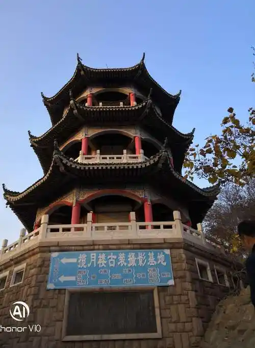 初冬散步青岛莱西月湖公园