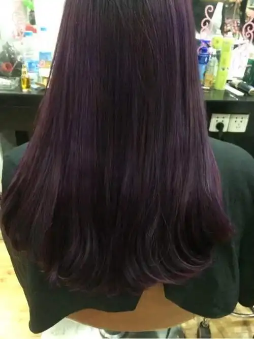 染葡萄紫红色头发图片 第1页